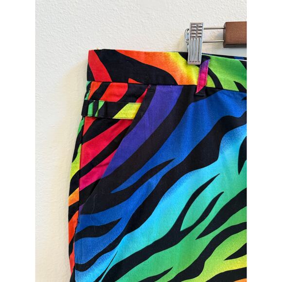 Royally Awesome NWOT Rainbow Zebra Cotton Blend Flat Front Shorts size 44 - Picture 5 of 15